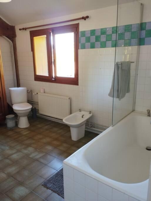 Appartement Dans Village Calme A 5 Min Des Lacs Mathaux Экстерьер фото